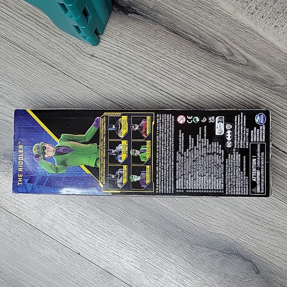 Batman The Riddler Action Figure - Green - Picture 2 of 2